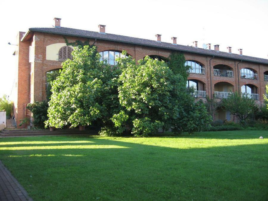 Cascina Radice Bed & Breakfast Arluno Eksteriør bilde